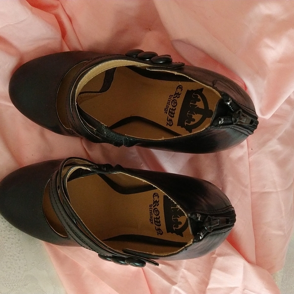 Crown Vintage black heels Sz 8.5 - Picture 5 of 7